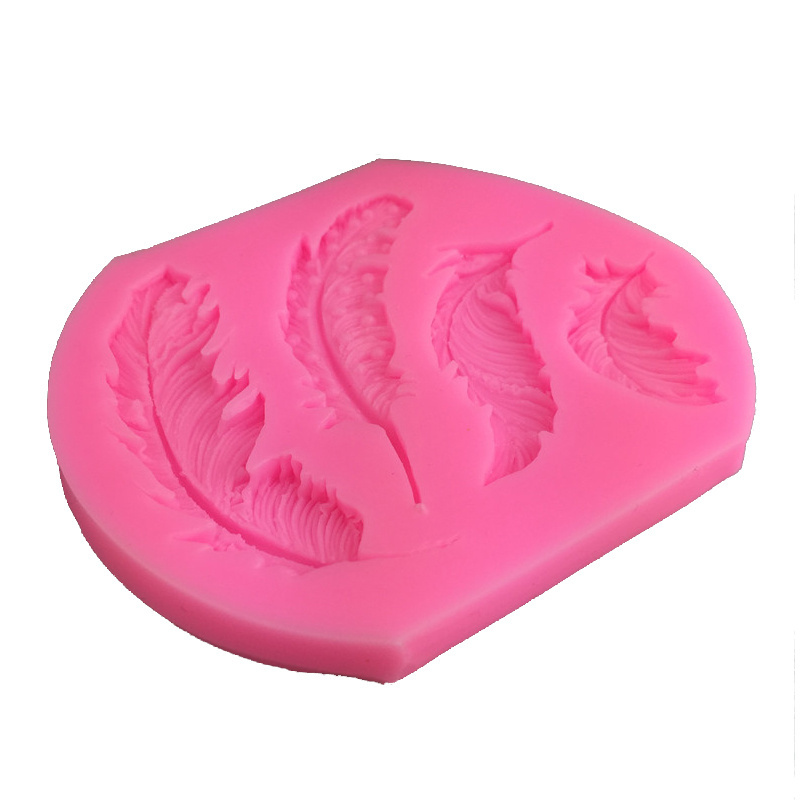 Oval outline 4pcs 3D funny nice feathers shape silicone DIY molds