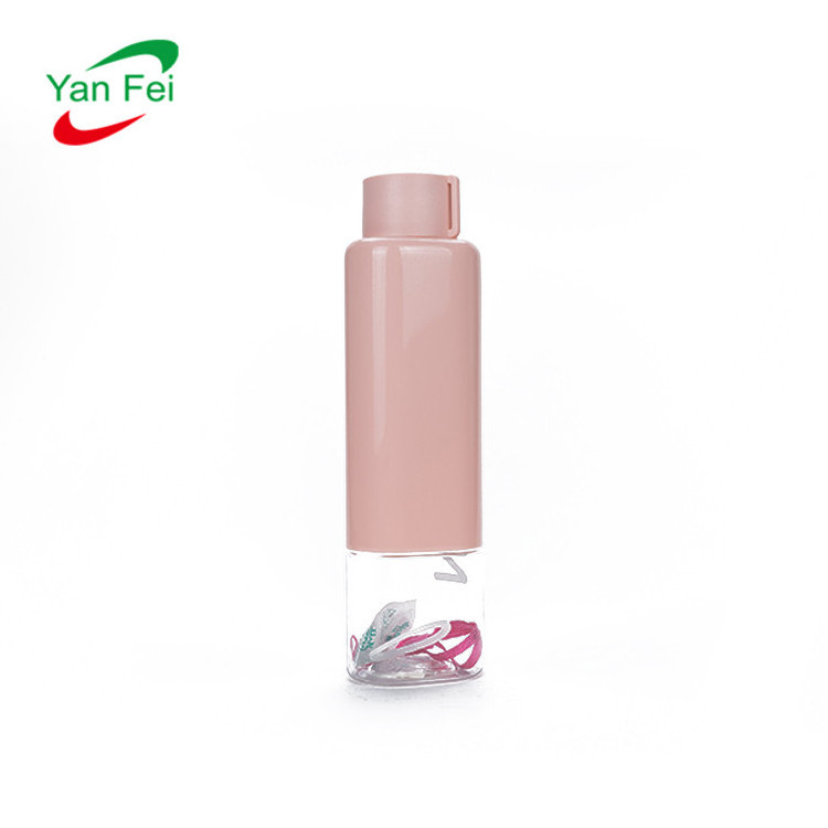 Wholesale Low Price High Quality Unbreakable Water Bottle 2020 New Product Hockey Glass Water Bottle Infuser