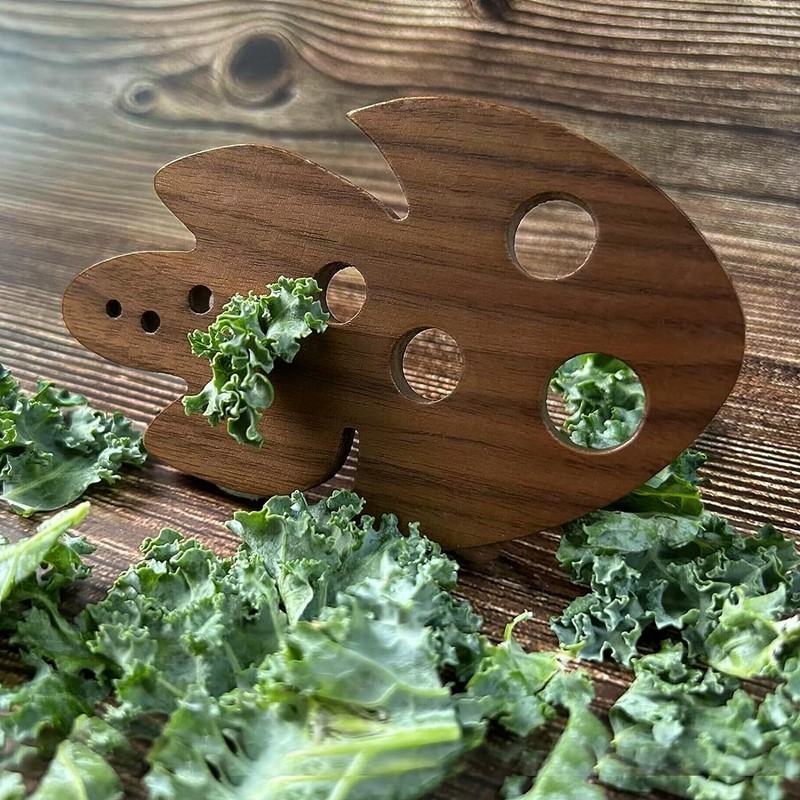 Wooden Herb Leaf Stripper Wood Kale Cutter Kitchen Tool 8 Holes Herb Pealer For Chard Collard Greens Mint Beets Celery Dill