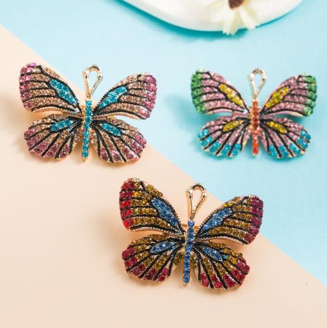 New fashion butterfly brooches for ladies cute luxury pins trendy clothing accessories