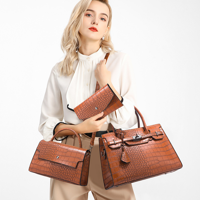 Ex-factory Price Fashion Trend Large Capacity Crocodile Pattern Diagonal Span Mother Bag Handbags For Girls