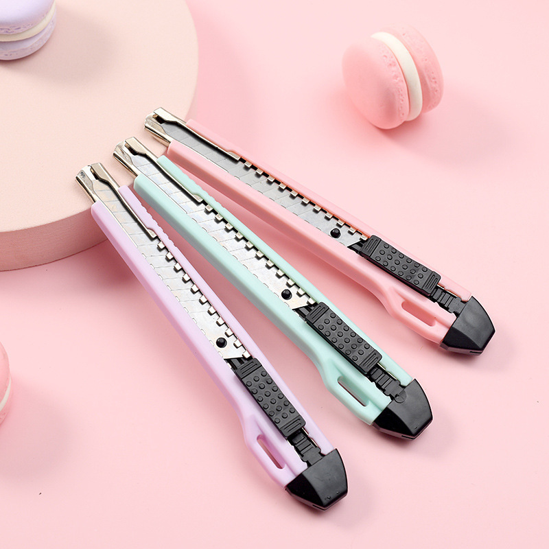 Macaron color utility knife manufacturers with small office wallpaper knife express box cutter hand account tool paper cutter