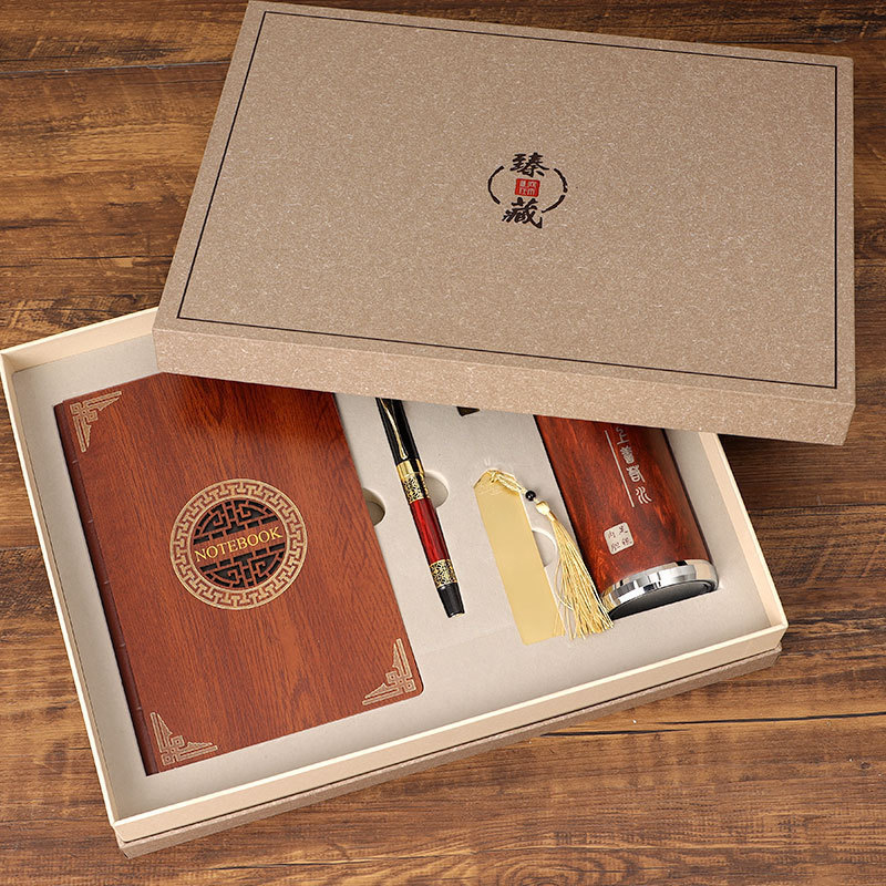 Retro business wooden notebook Corporate custom logo gift box set Luxury Flash Drive Bookmark A5 mahogany hollow notebook set