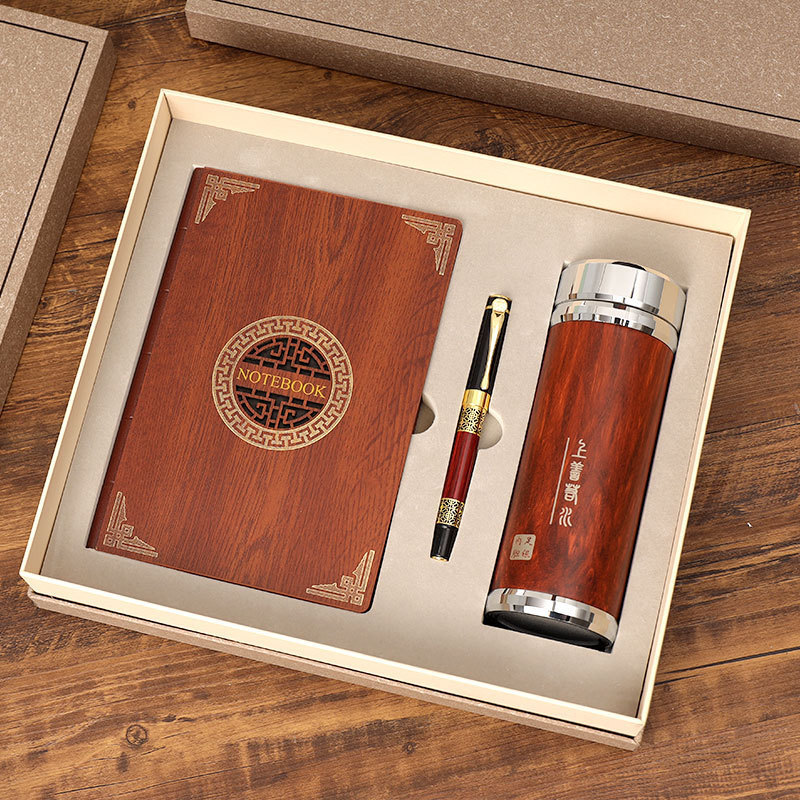 Retro business wooden notebook Corporate custom logo gift box set Luxury Flash Drive Bookmark A5 mahogany hollow notebook set