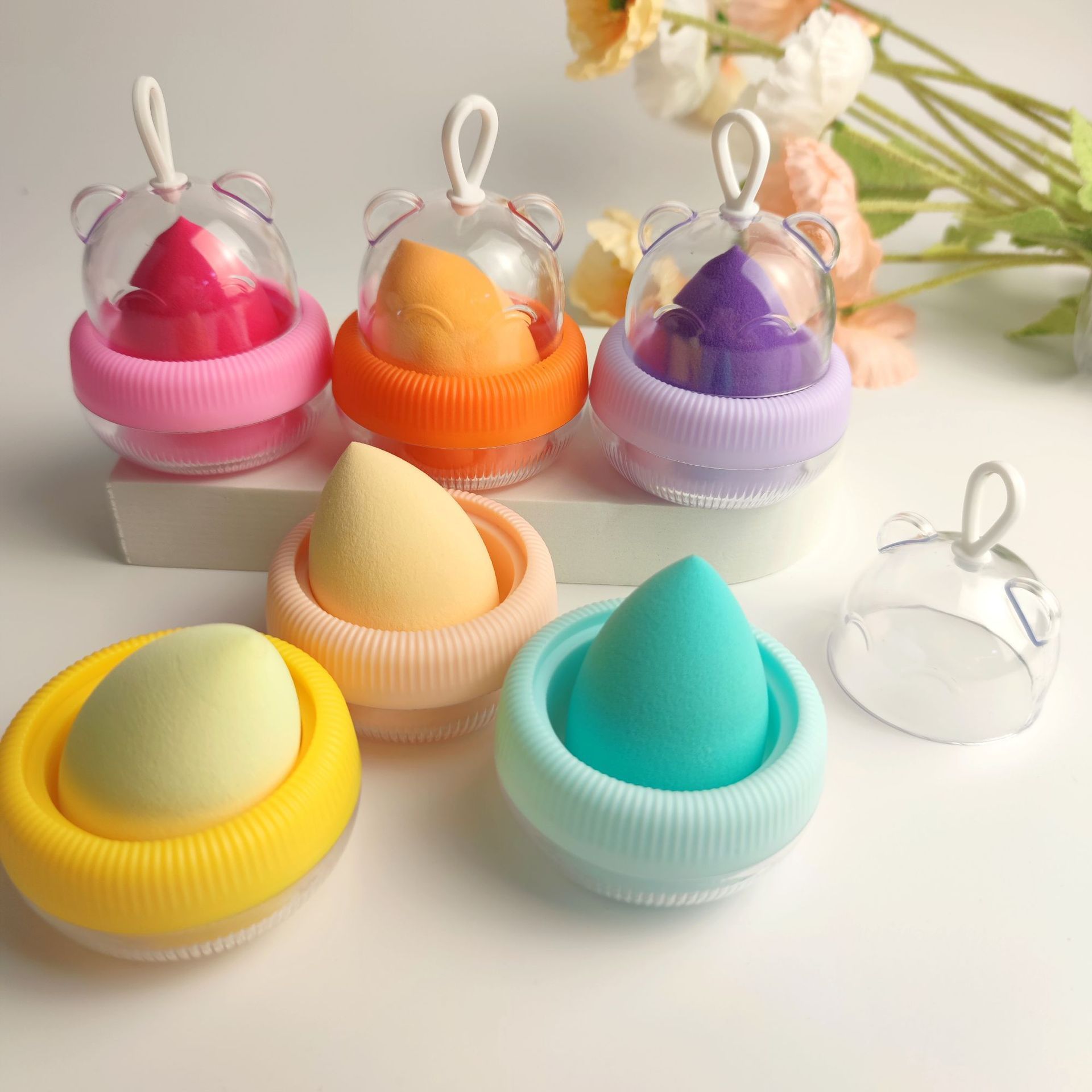 Custom Latex Free Super Soft Cosmetic Powder Puff Blending Beauty Makeup Sponge Blender with Bear Shape Box