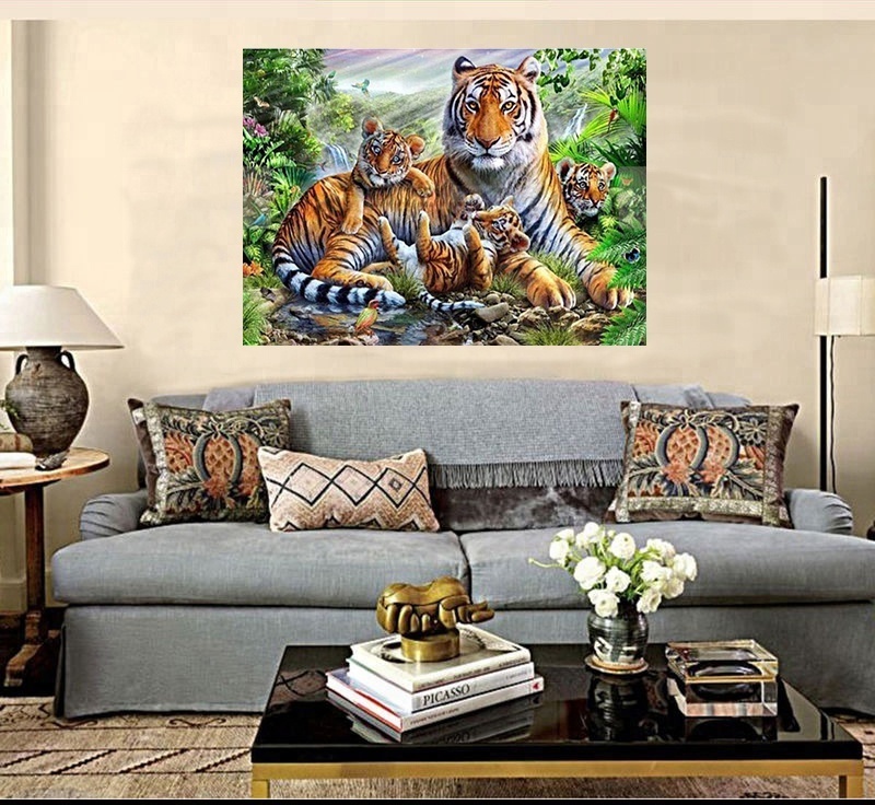 Yuhui diamond painting supplier High quality tiger family canvas wall hanging diy 3d diamond painting wall art