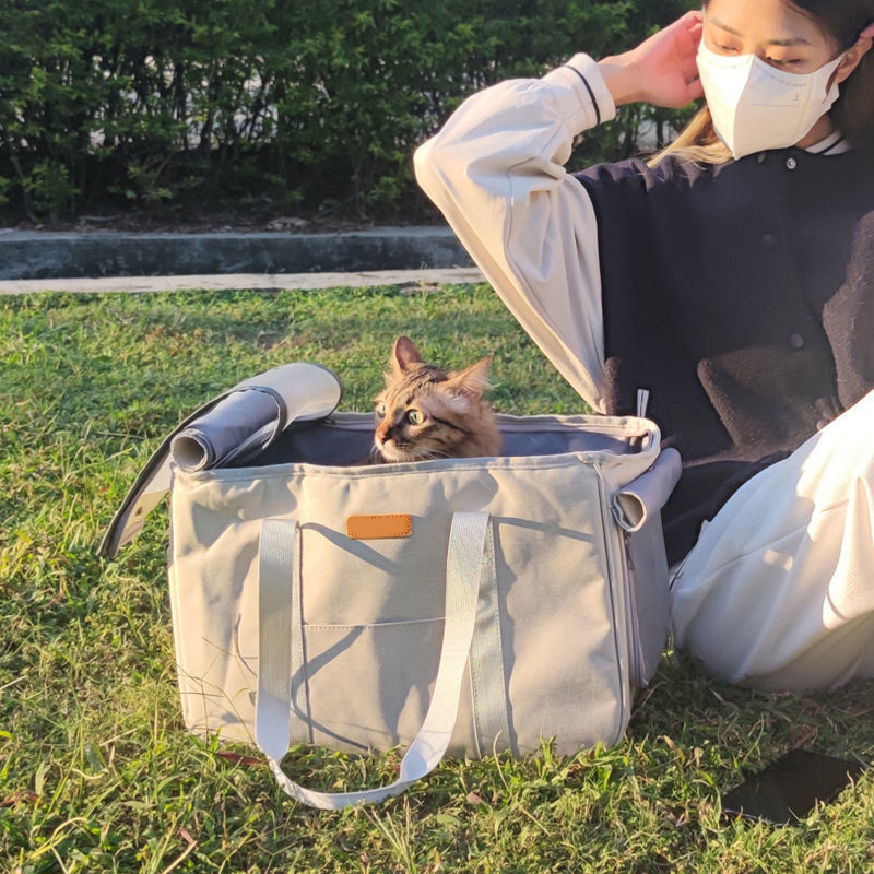 2023 New Portable Outgoing Pet Large Capacity Bag Winter Warm Cage Canvas Dog Backpack Cat Supplies