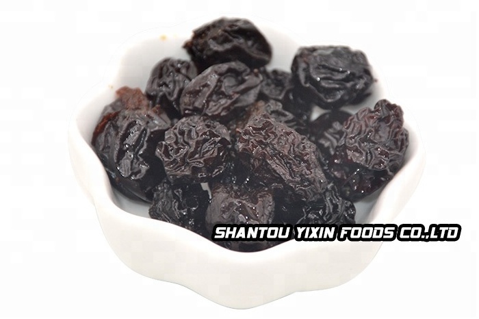 Customized wholesale private label Chinese snack Dried fruit sweet sour plum