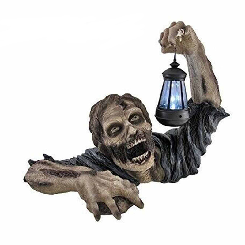 Low Price Resin Ornaments Scary Halloween Horror Zombie Resin Statues With Lantern For Yard Garden Decor