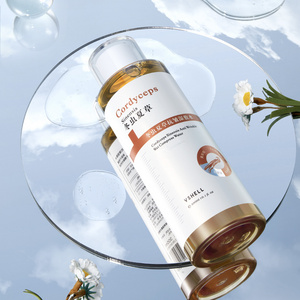 Hydrating Centella Extract Glowing Complexion with Cordyceps Facial Toner for Dry Skin in Spring Winter