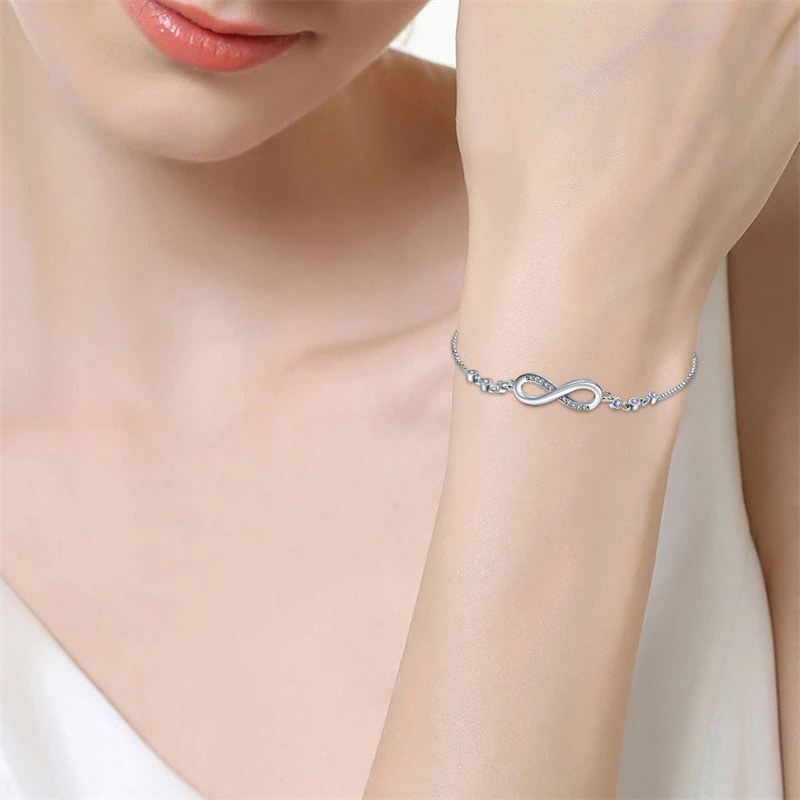 18K Gold Plated Fashion Jewelry Luxurious Crystal Bracelet Women Adjustable Infinity Charm Personalized Gift