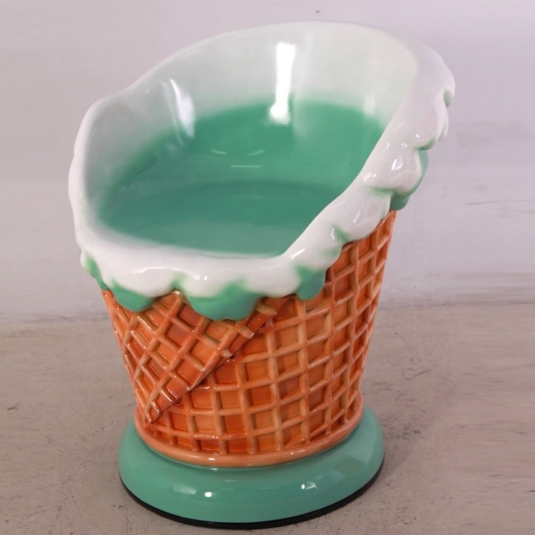 Hebei Outdoor fiberglass ice cream table and chair decoration sculpture crafts