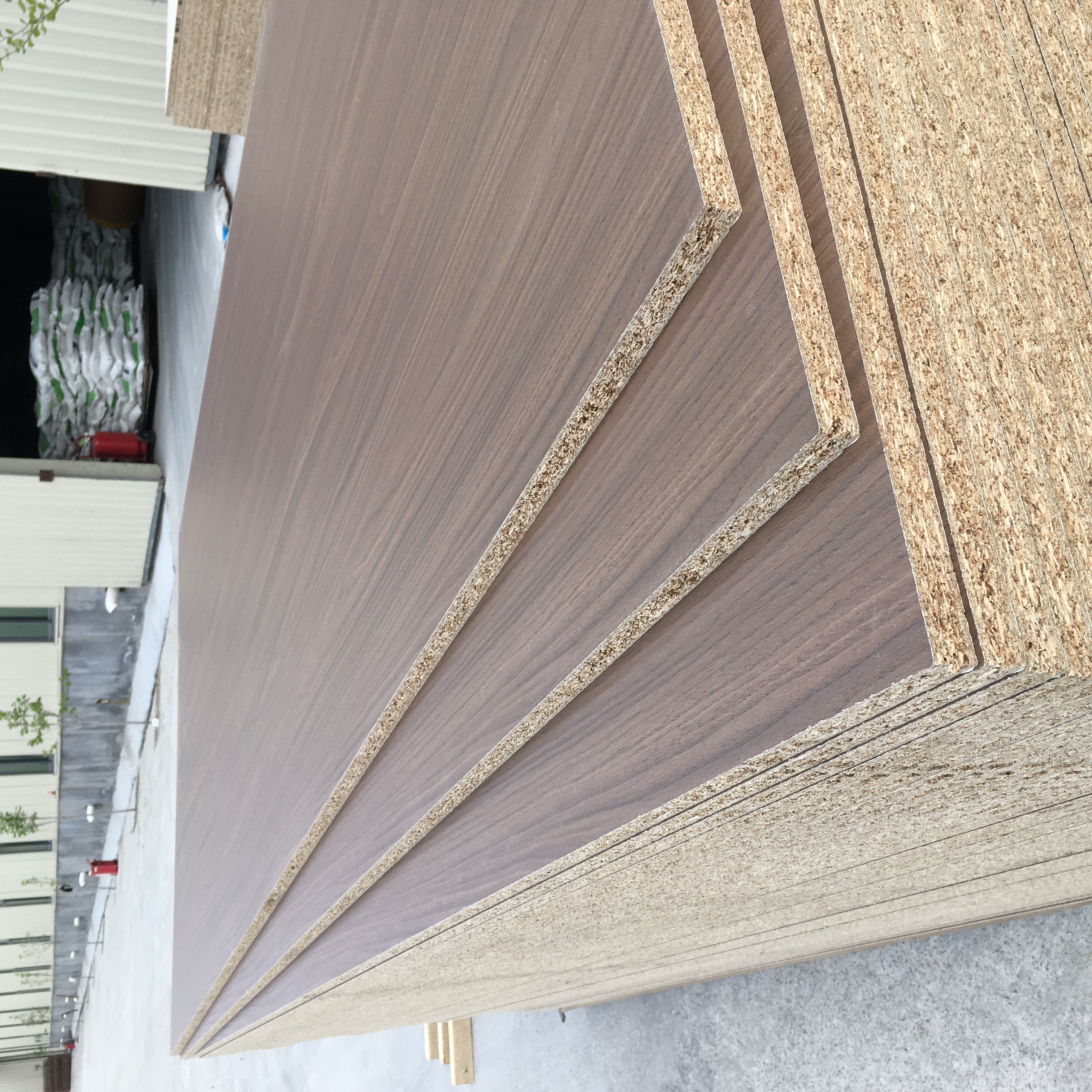 Sale 4x8 moisture proof Melamine Particle Board 16mm 18mm 22mm chipboard sheets and melamine coated flakeboard