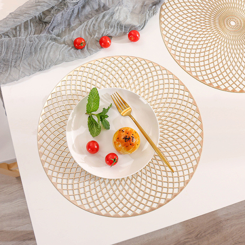 Rattan place mats good quality heat insulation braided table mat round table mats gold sliver pvc placemat