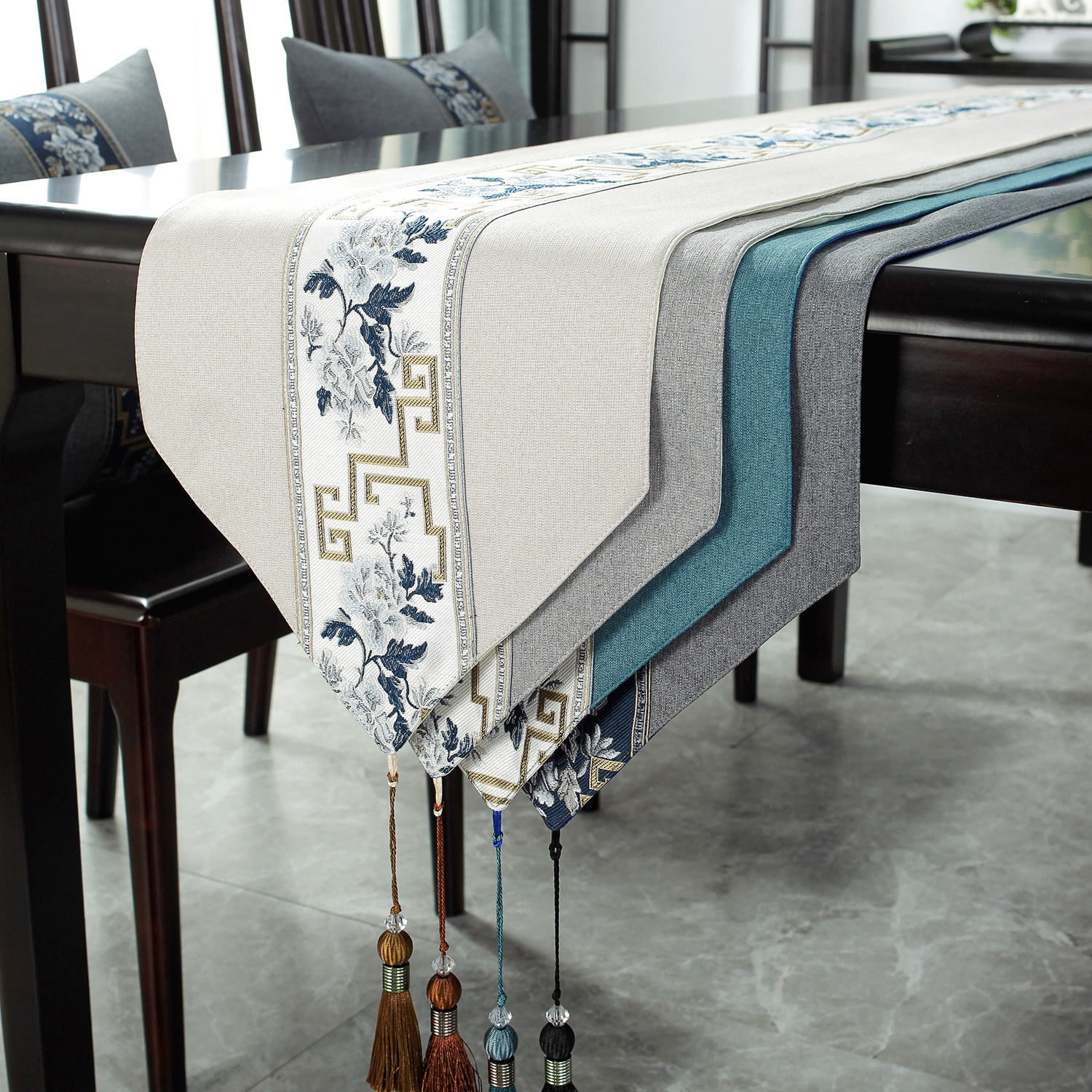 New Classical Post-modern rectangle Polyester Tablerunner with Embroidery  linen  table place mat