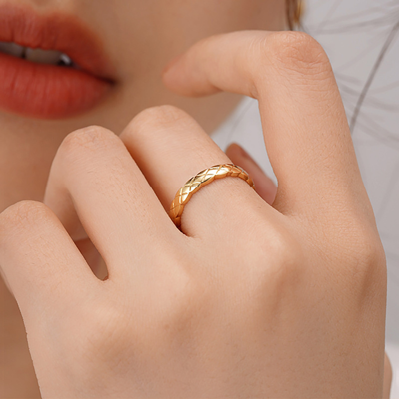 Ins Hot Sale Fine Jewelry Rings 18K Au750 Solid Gold Rings For Men And Women Couples Fashion Commuter Tail Ring Gift