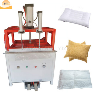 Automatic vacuum pillow plastic bag packaging compressing machine old clothes quilt pillows press compressor sealing machine