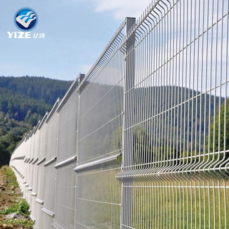 Factory price pvc coat weld wire mesh panel/black used vinyl fence/garden net fence for sale