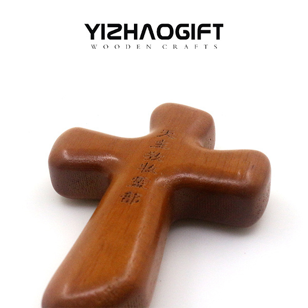 Custom wholesale Christian Wooden Hand Holding Cross wood cross