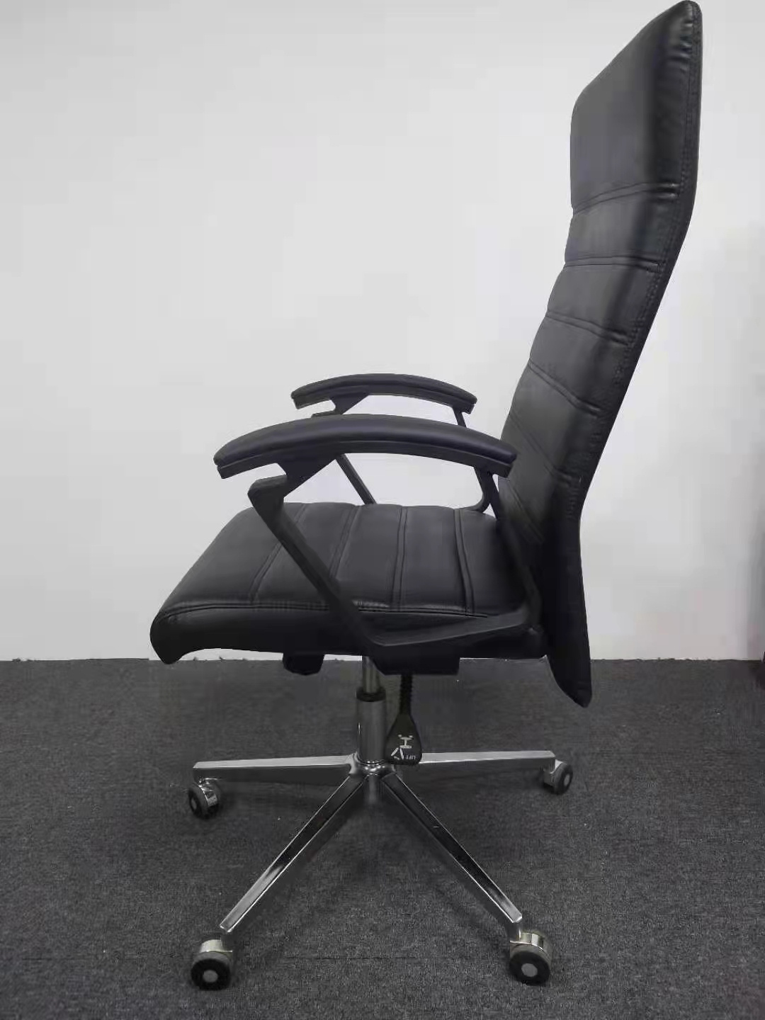 Hot-selling middle back net home office chair adjustable with roller executive computer office chair comfortable foam seat