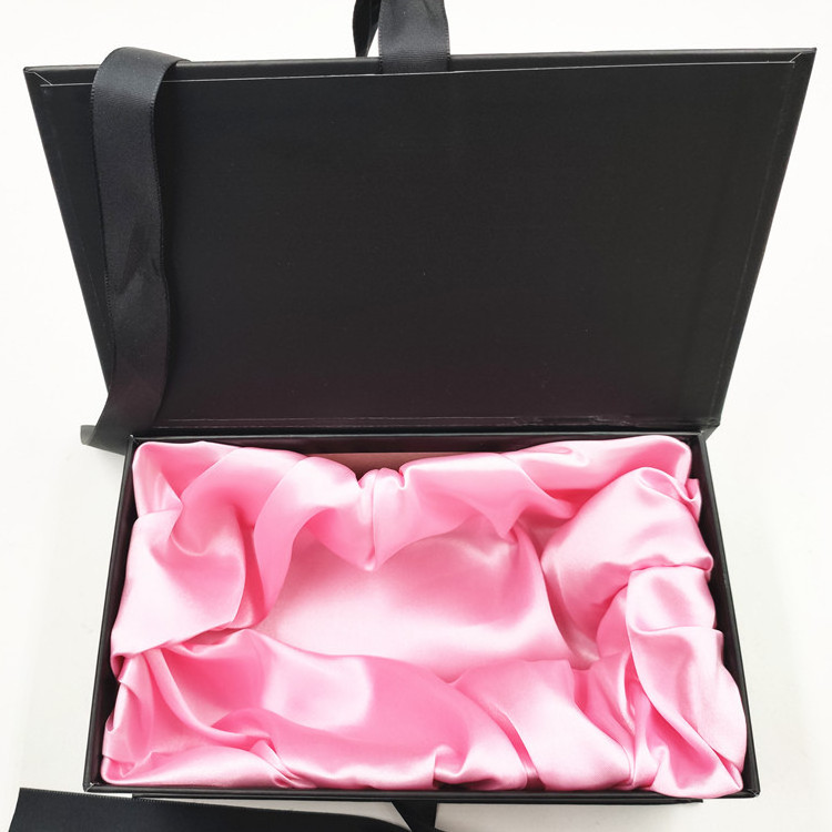 Custom black matte shoulder handbag packaging box magnetic gift boxes luxury purse box packaging for purses with satin inserts