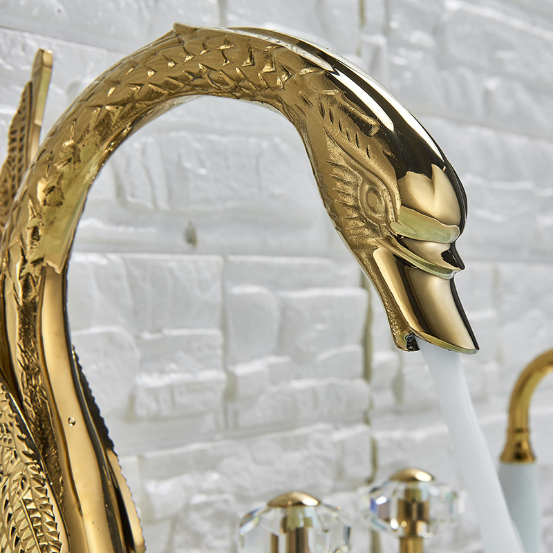 High Quality Golden Swan Bathtub Faucet Deck Mounted Bath Shower Set Ceramic Hand Shower Basin Mixer Tap Widespread Tub Sink Tap