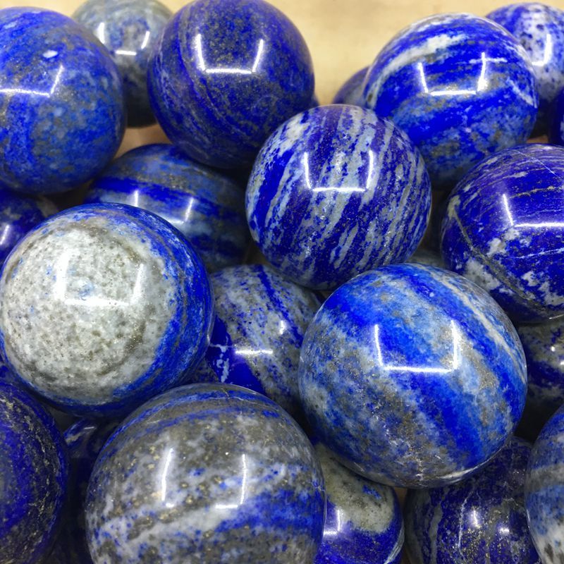 Wholesale Natural lapis lazuli Quartz Crystal Polished Sphere Crystal Balls For Sale