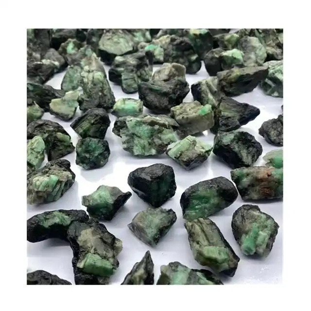 Natural Green Emerald Rough stone Fine Raw Rough Stones Wholesale Factory Price Raw emerald stone