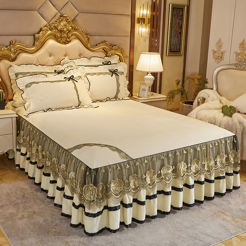 Bed Skirt Thickened Warm Bedspreads Crystal Milk Velvet Coral Three Piece Set Flannel Bedding set