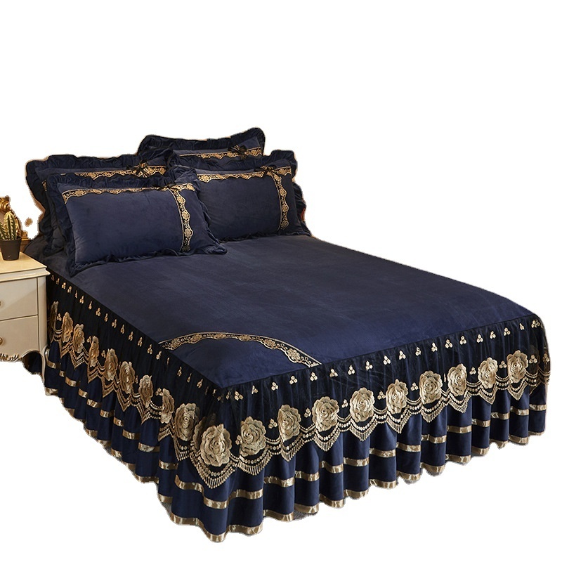 Bed Skirt Thickened Warm Bedspreads Crystal Milk Velvet Coral Three Piece Set Flannel Bedding set