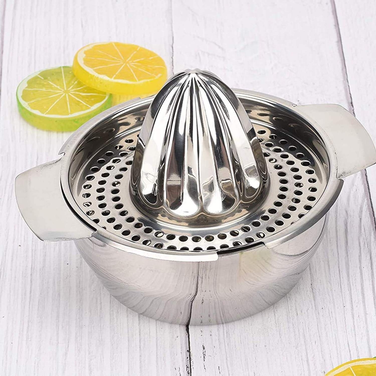 Manual  Squeezer Stainless Steel 304 Robust Hand Juicer Reamer Rotation Press with Strainer