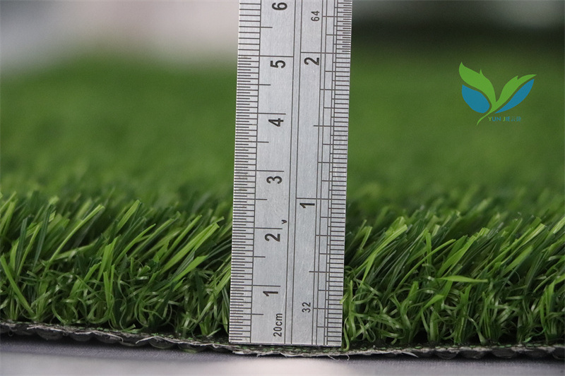 Artificial Grass Wholesale Outdoor Natural Garden Carpet Grass Artificial Turf Rug Green Carpet Synthetic Grass