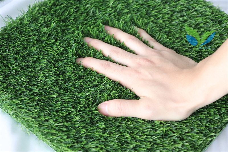 Artificial Grass Wholesale Outdoor Natural Garden Carpet Grass Artificial Turf Rug Green Carpet Synthetic Grass