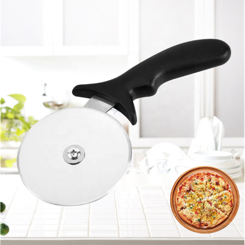 Plastic handle stainless steel blade pizza cutter wheel pizza cutter with ergonomic handle design  pizza cutter wheel