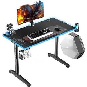 2023 Spain popular good quality mesa de juego wholesale gaming desk RGB Lights Computer PC Desk for Gamer Home Office