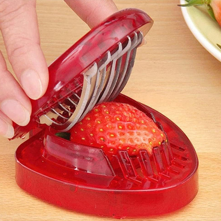 Hot Sale Strawberry Cutter Stainless Steel Blade Craft Kitchen Fruit Tool Strawberry Slicer