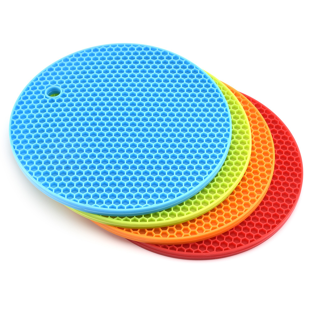 Home Table Mat Accessories Round Shape  Kitchen Silicone Honeycomb Mat Trivets for Hot Dishes