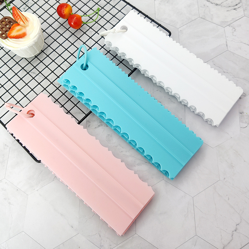 Long Toothed Plastic Cake Decorating Scraper Set Dough Cutter Cake Smoother Spatula Baking Icing Tools