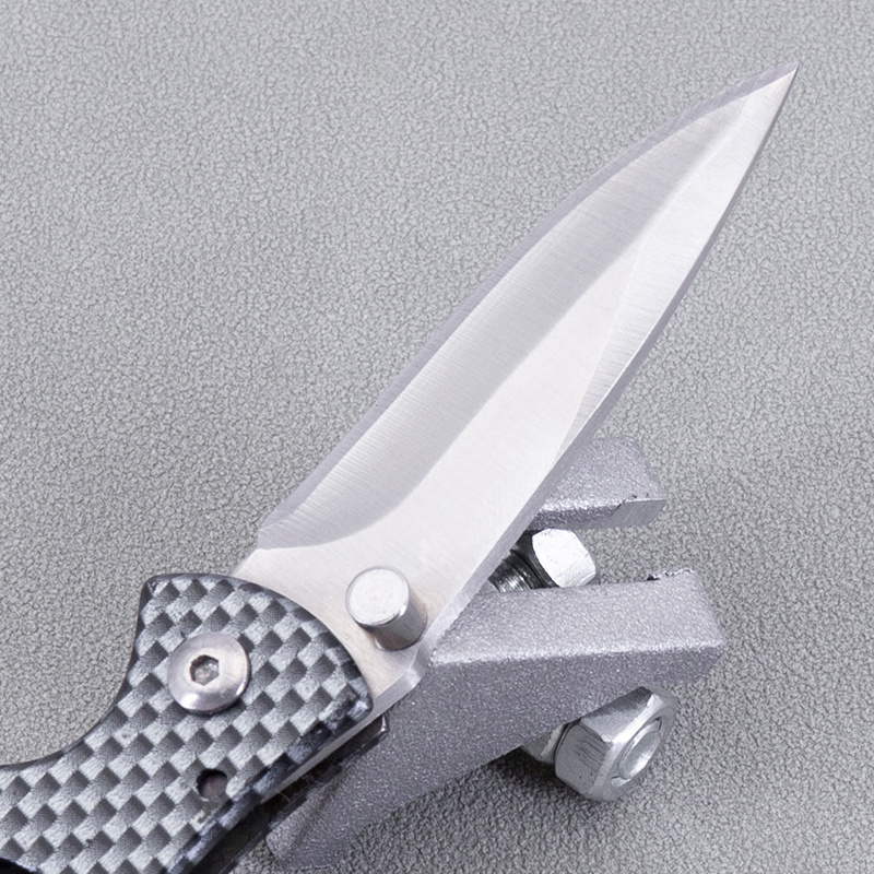 Outdoor Survival Black Twill Carbon Fiber Overlay Handle 3Cr13 Stainless Steel Tactical Pocket Knife for EDC