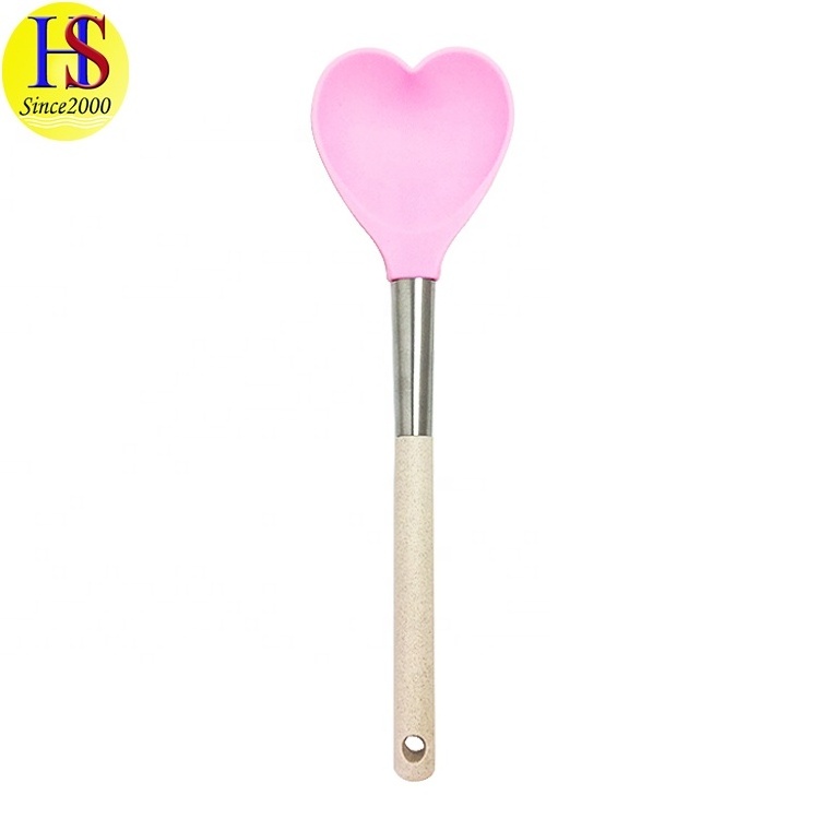 Wholesale Food Safe Home Kitchen Heart Shape Silicone Spatula Spoon