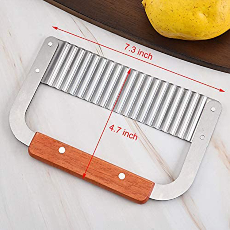 Hot Sale Stainless Steel Potato Crinkle Tool Wooden Handle Blade Kitchen Vegetable Cutter