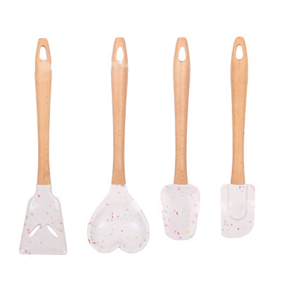 Candy Silicone Kitchen Utensils Butter Spatula Scraper Heart-Shaped Spoon Baking Tool