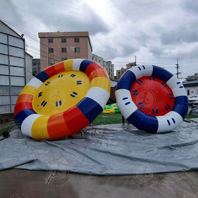 Best 5-6 Person Inflatable  flying spinner Inflatable Rotating Water Toy Disco Boat  For Water Entertainment