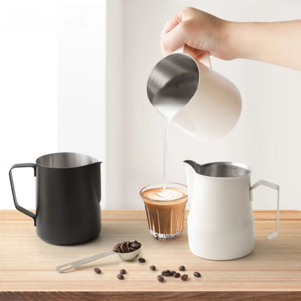 Kitchen Gadgets Latte Art 350ml  Stainless Steel 304 Milk Frothing Pitcher Double-scaled Point Milk Foam Bottle