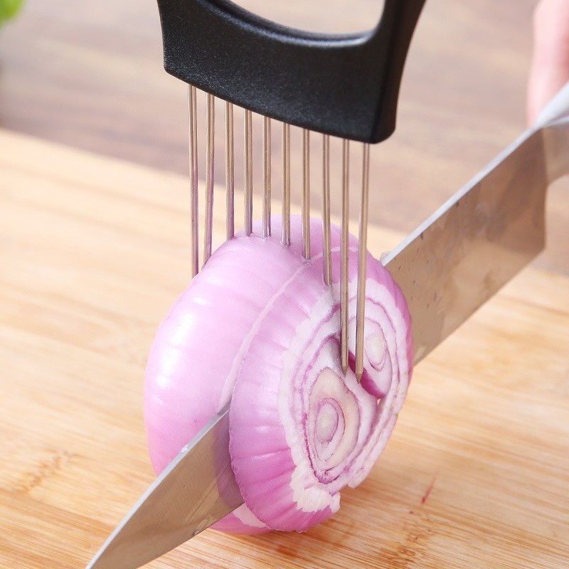 Hot Multifunction Kitchen Gadgets Stainless Steel Onion Holder Slicer Meat Tenderizer