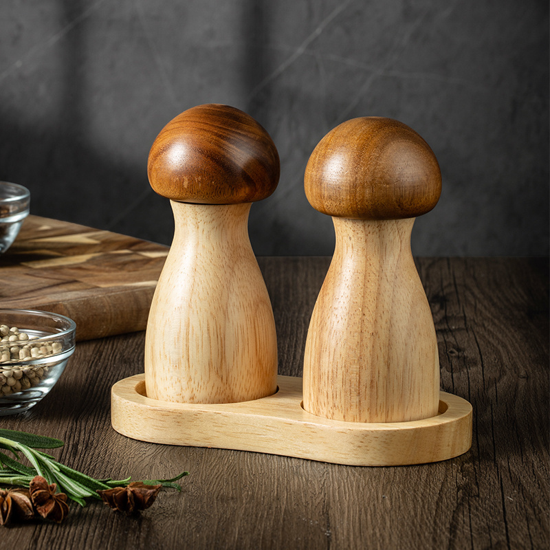 Creative Mushroom Wood Pepper Grinder Sea Salt Black Pepper Grinding Bottle Base Set Kitchen Spice Mill Wooden Salt Shaker