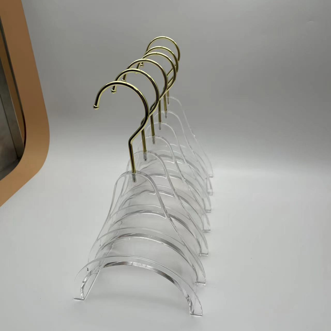 craft Acrylic purse hangers, Clear Closet Shelf Separators Clothing Organizer Perfect for Bedroom