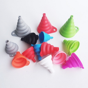 Kitchen Gadget Accessories Foldable Silicone Funnel Customizable Mini Funnel for Liquid Transfer