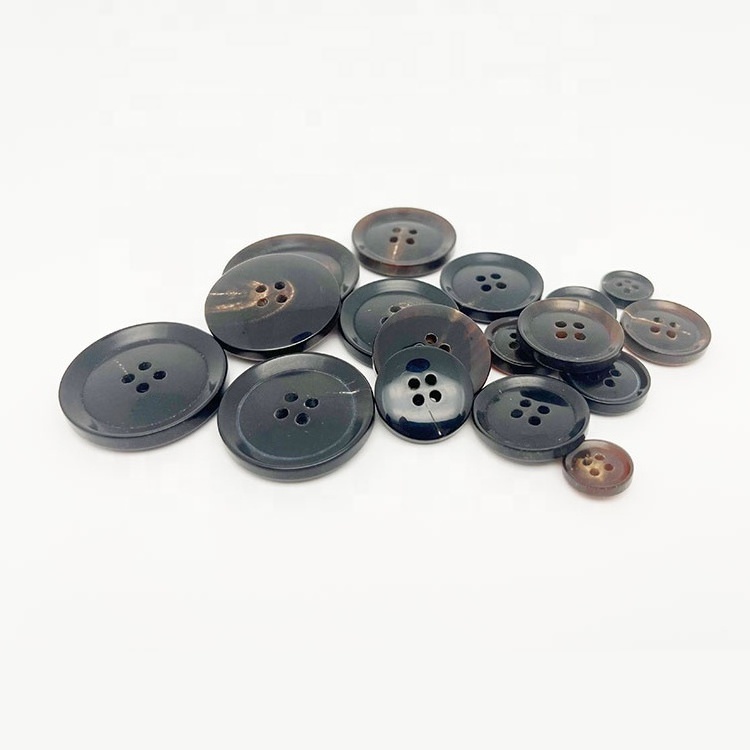 Good Quality  Custom 24L 32L  15mm 20mm Blazer Suit Real Genuine Horn Buttons