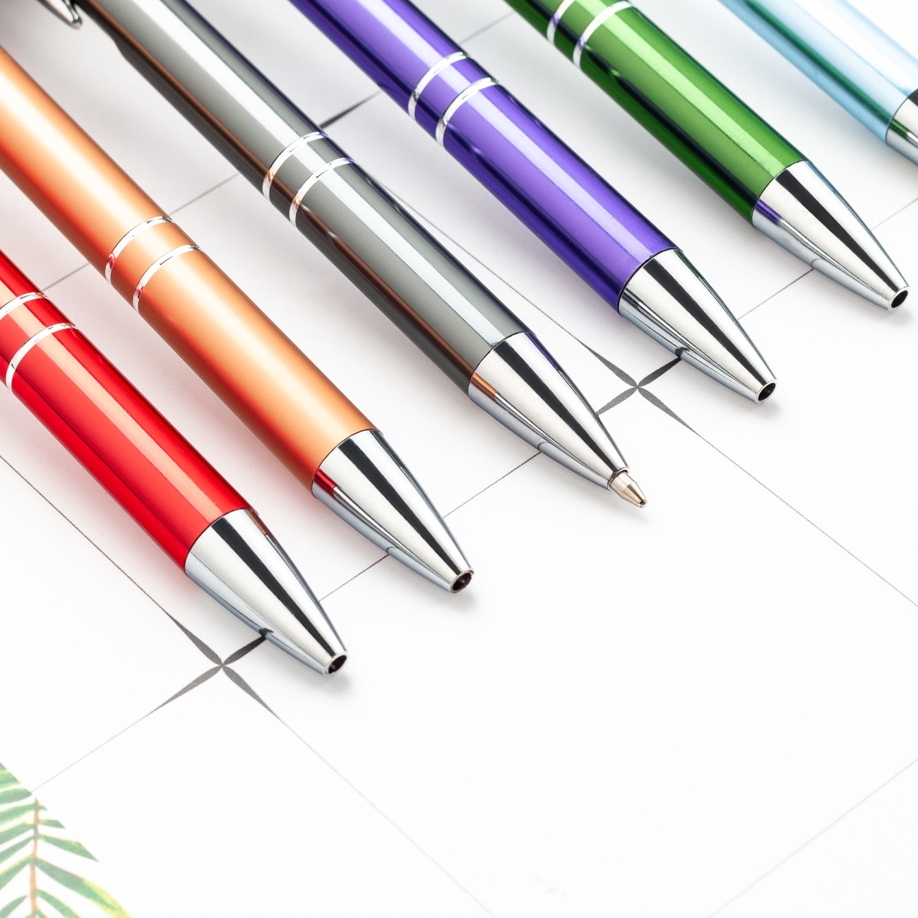 Hot selling promotional pen custom logo ball pen metal pen with custom logo